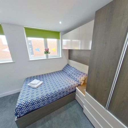 New House - Magnificent Studios In Coventry City Centre, Free Parking, By Covstays Exterior foto